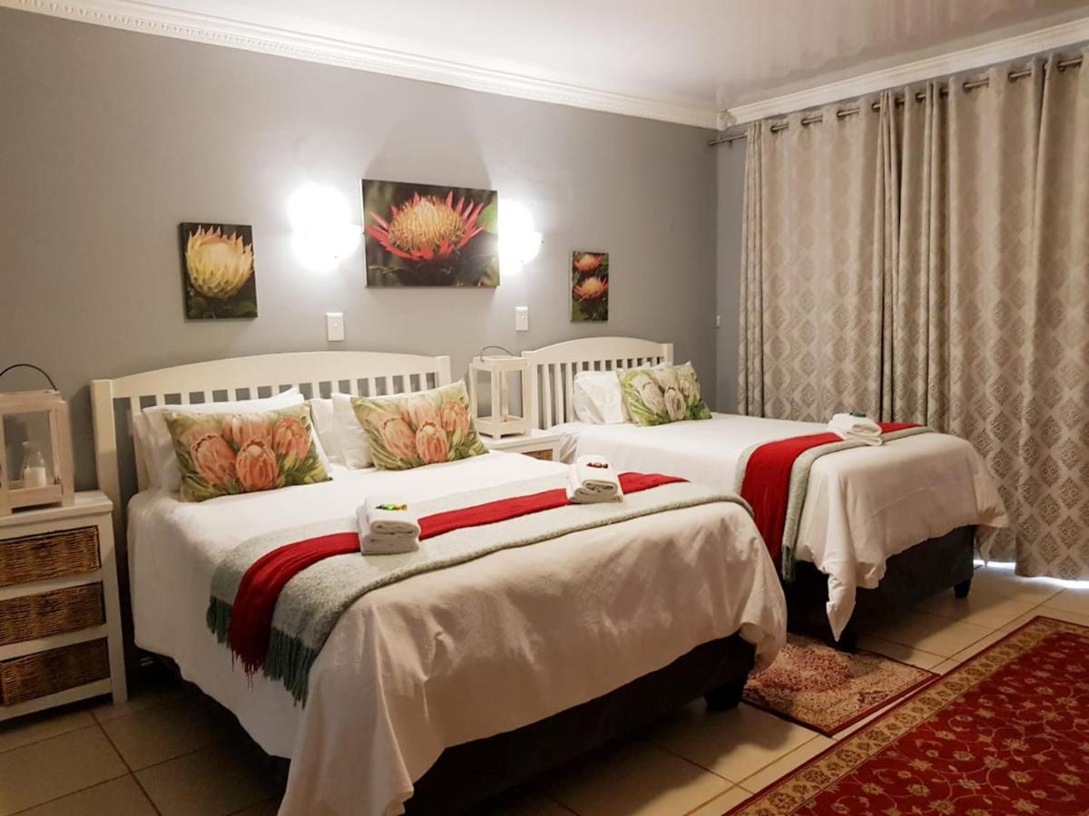 Graceland Guesthouse Potchefstroom Extérieur photo