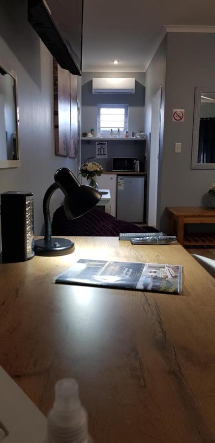 Graceland Guesthouse Potchefstroom Extérieur photo