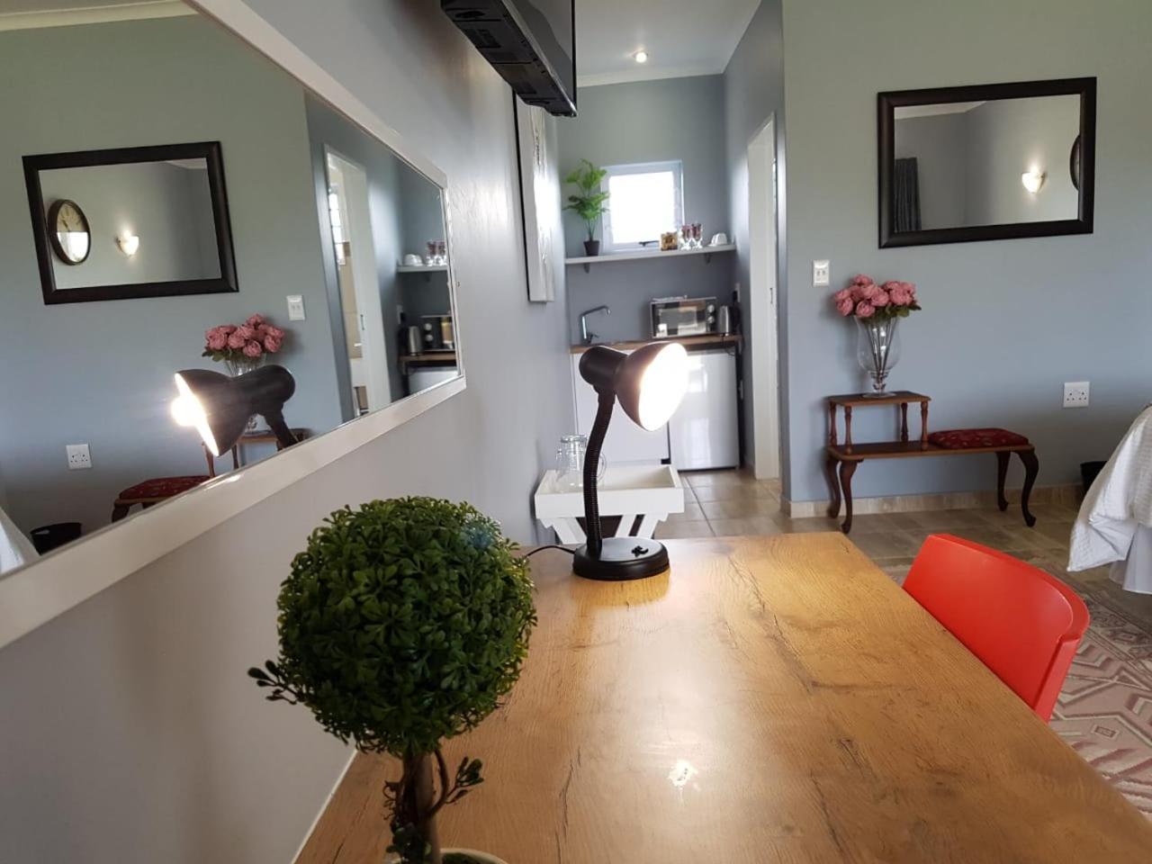 Graceland Guesthouse Potchefstroom Extérieur photo