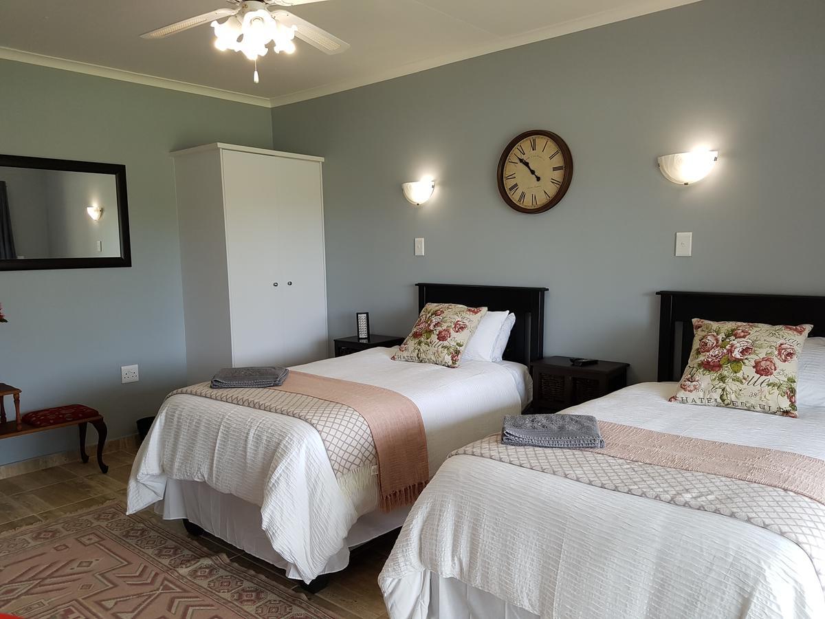 Graceland Guesthouse Potchefstroom Extérieur photo
